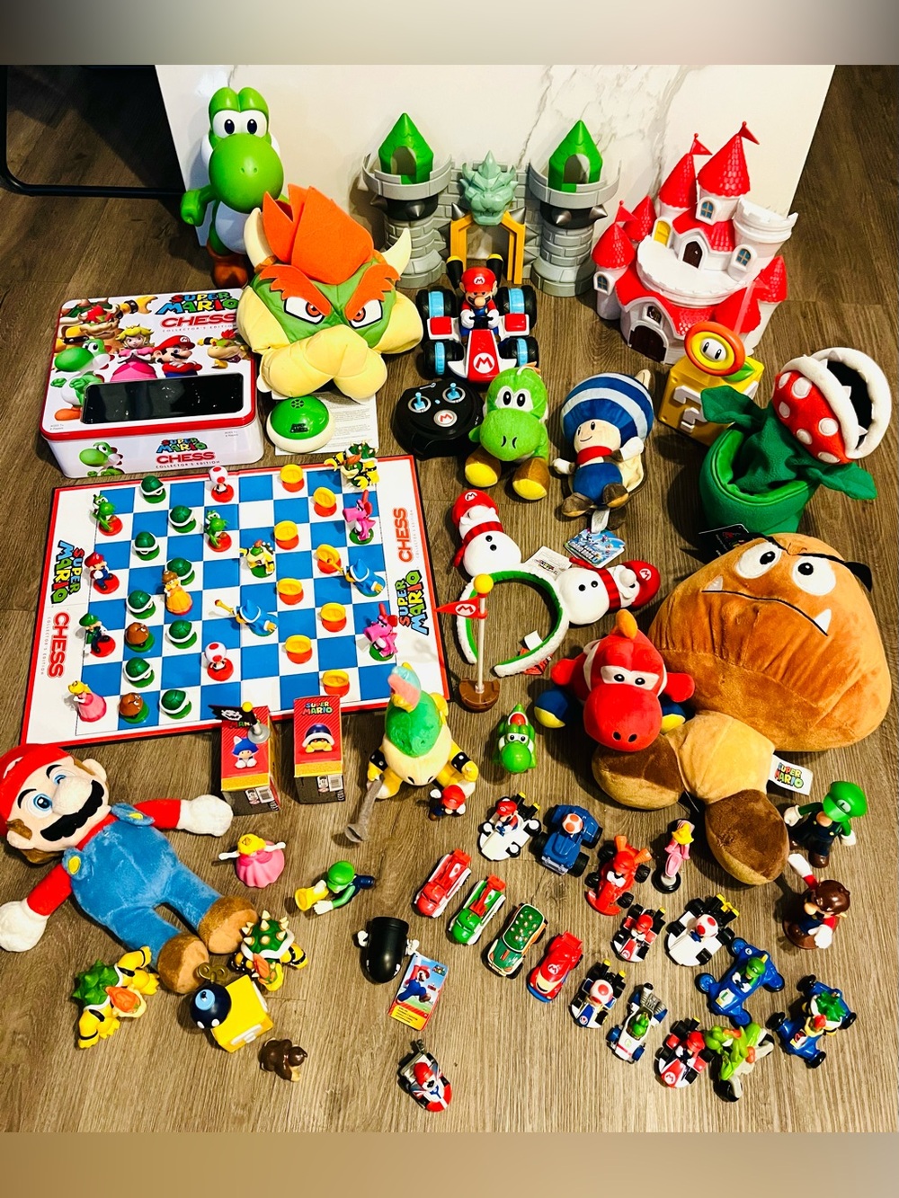 Nintendo Super Mario Toy Collection - Red, Green, Brown, Blue
